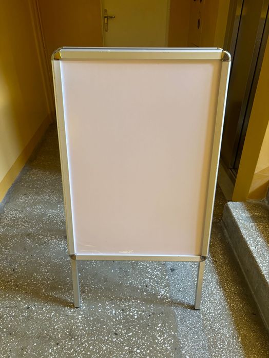 Sprzedam stojak reklamowy / potykacz