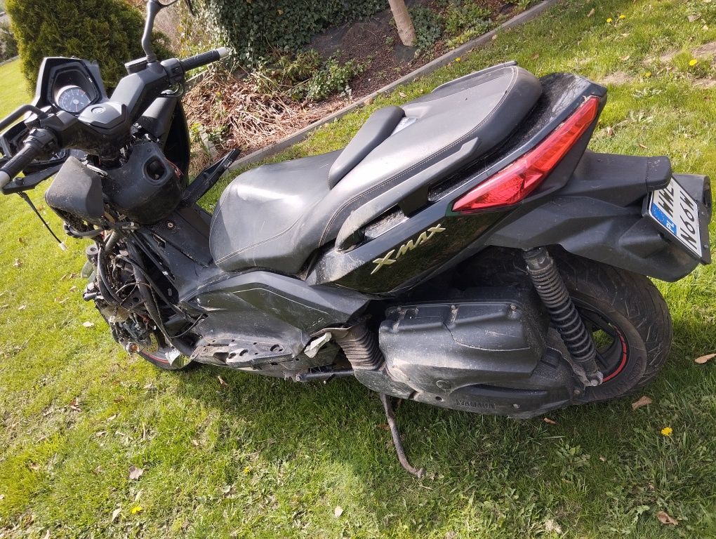 Yamaha xmax 400 rok2014