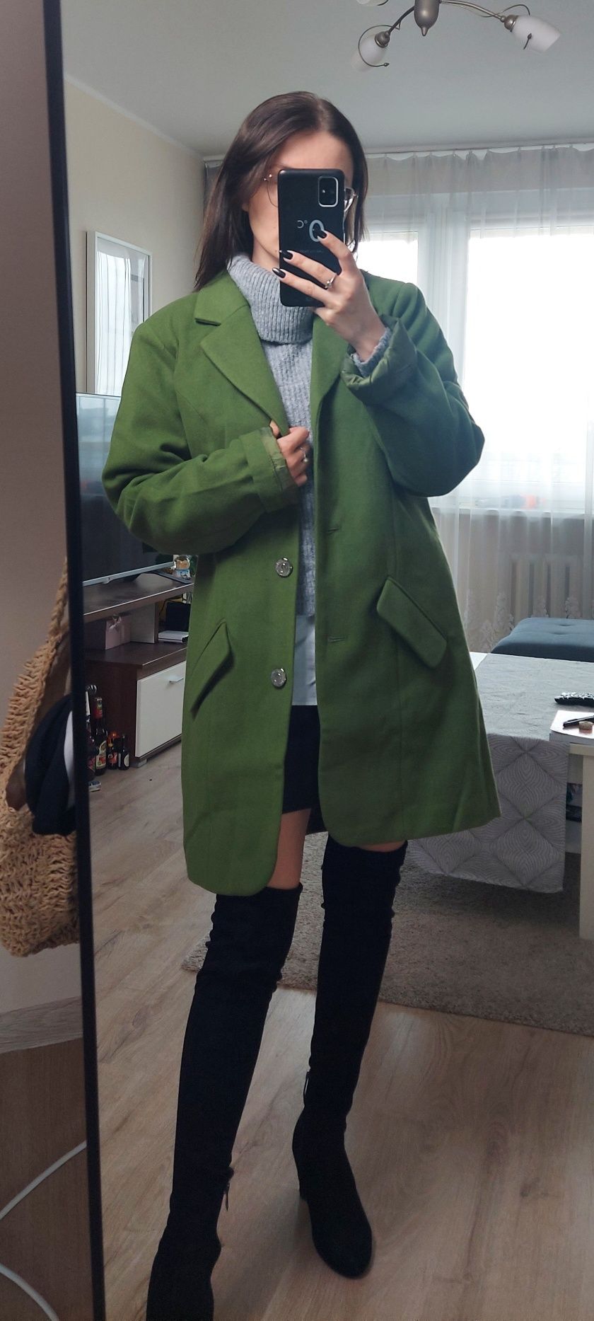 Nowy zielony klasyczny płaszcz z kieszeniami Bonprix S 36