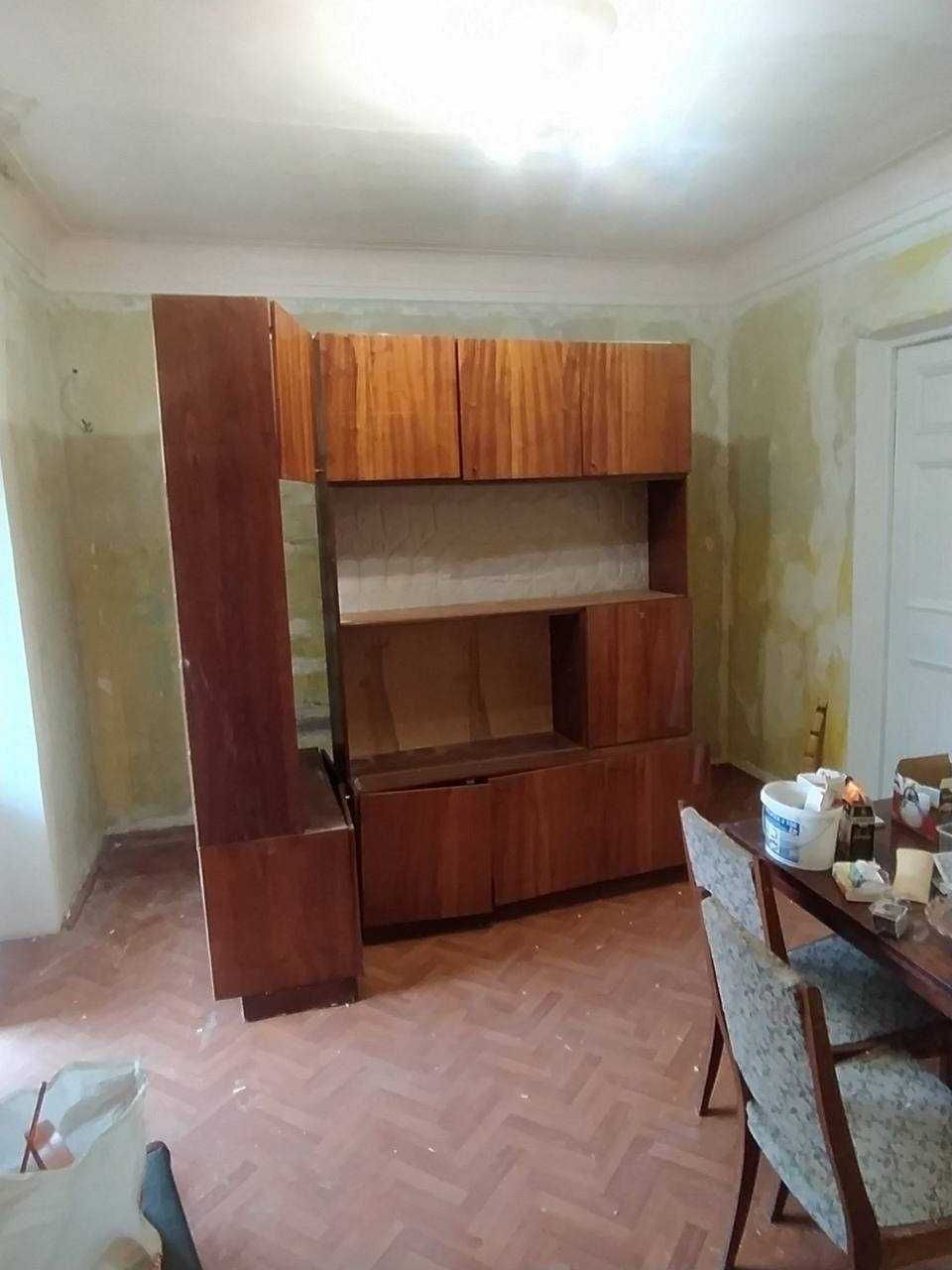 Продам 3к кв метро 23-го Августа ул. Сумгаитская под ремонт