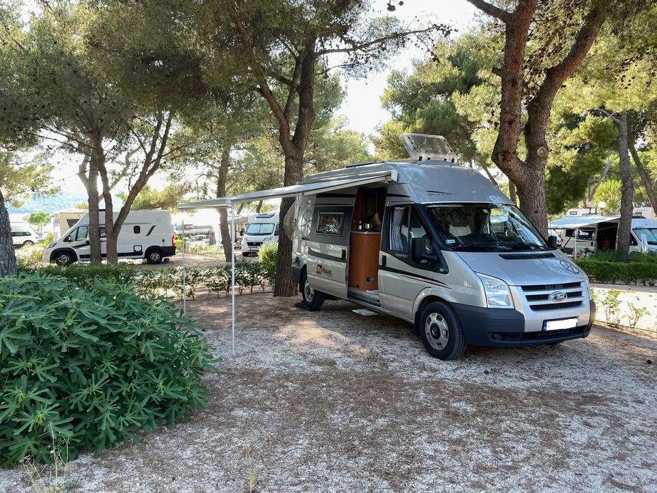 Ford Transit  Fotowoltaika, przetwornica,hak.