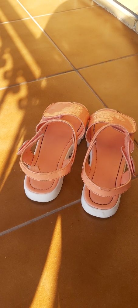 Sandały letnie h&m buty klapki na lato dziewczęce na rzepy