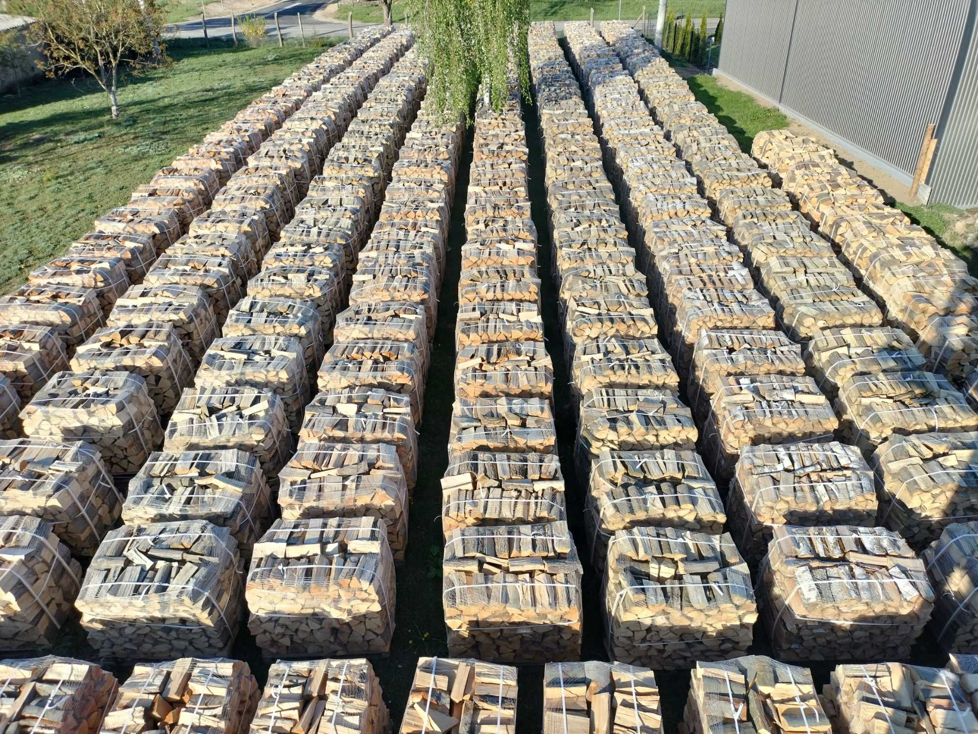 Drewno kominkowe opałowe drzewo Brzoza Buk Grab Akacja Dąb Olcha Sosna
