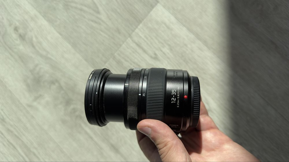 Продам обьектив lumix 12-35 2.8