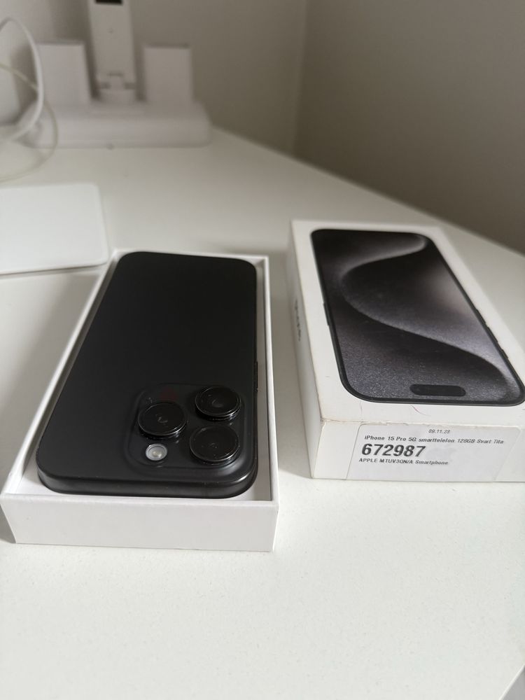iPhone 15 Pro 128gb Titanium Black Oryginlana Bateria 95%