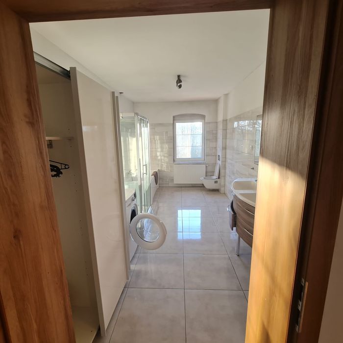 Wynajmę mieszkanie pracownicze 4 pokoje