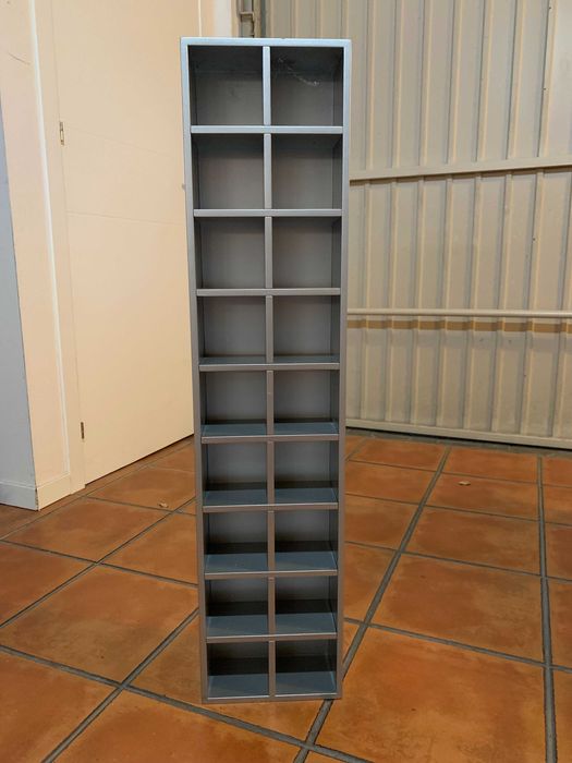 móvel pequeno expositor de loja