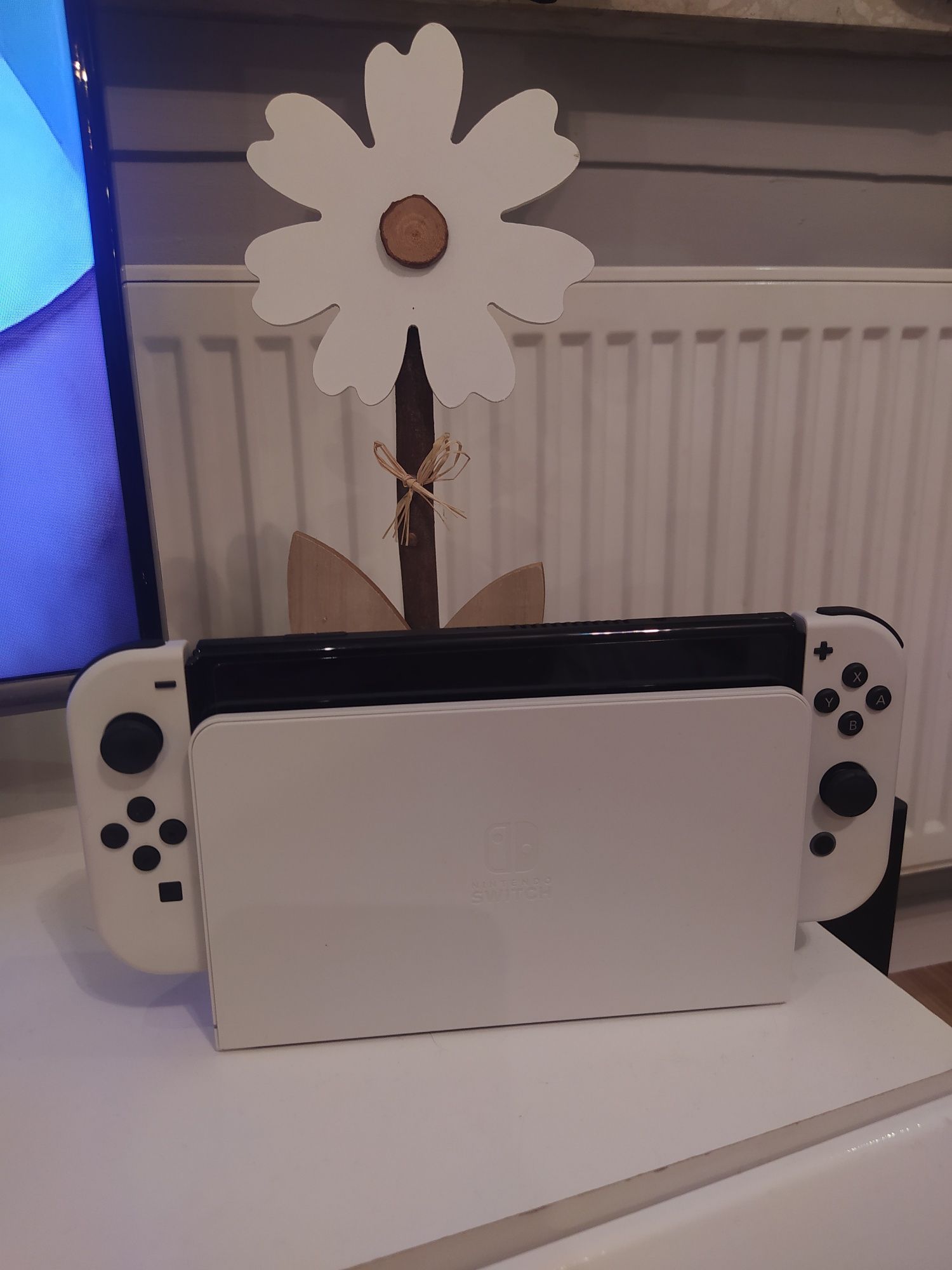 Nintendo Switch Oled Biały+ Etui
