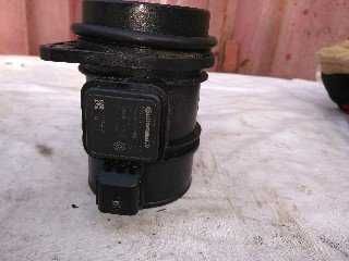 Датчик расхода воздуха Рено Кенго