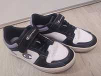 Sneakersy Champion r.35 z eko-skóry