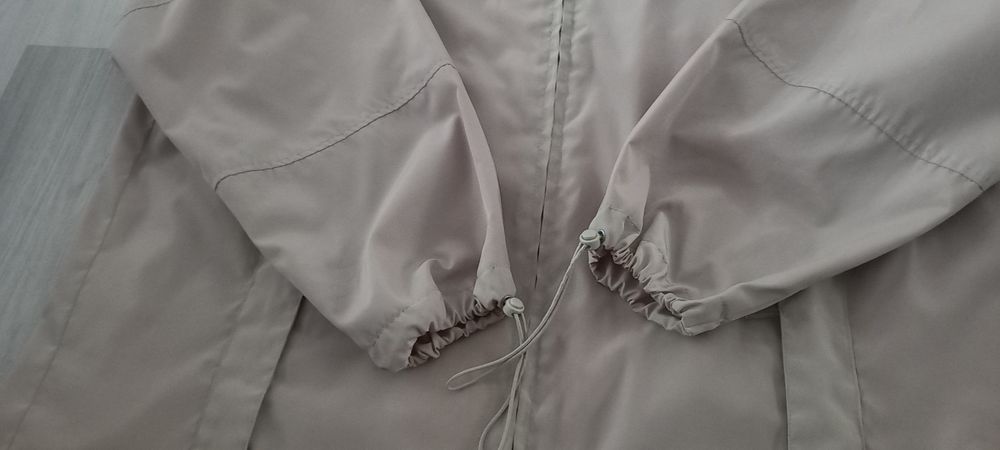 Kurtka damska przeciwdeszczowa