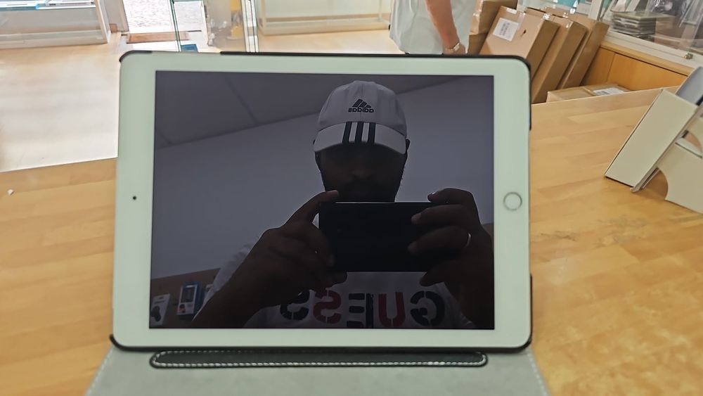 iPad Air 2  em bom estado