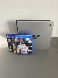 PS4 Gran Turismo Edition