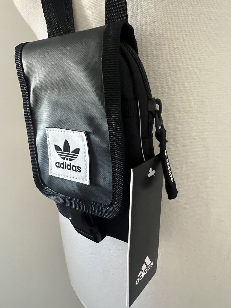 Bolsa adidas nova