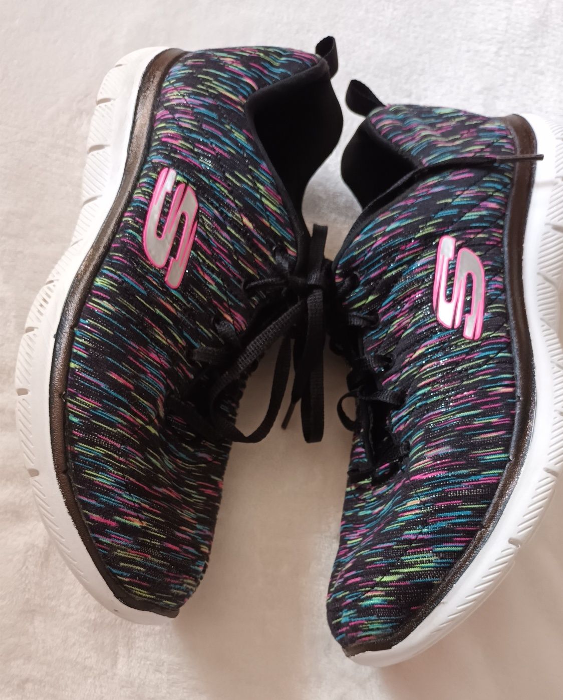 Buty, adidasy Skechers