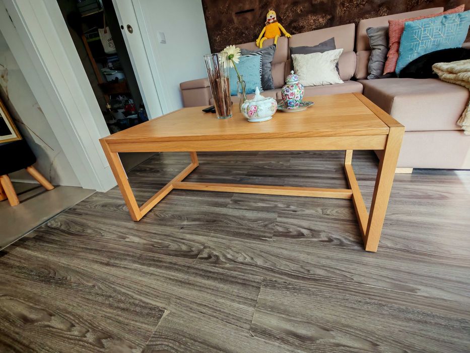 Mesa de centro em madeira