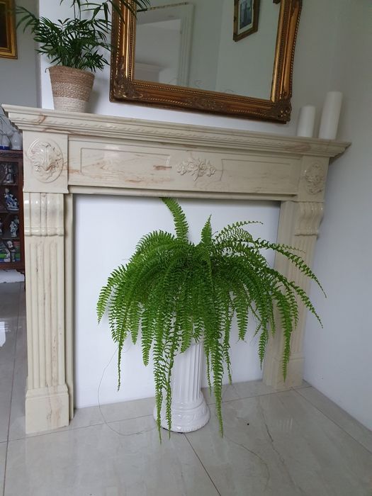 Portal kominkowy, imitacja marmuru