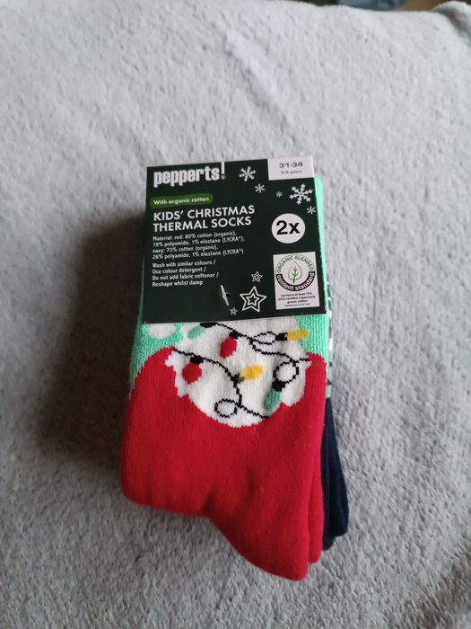 Nowe świąteczne skarpetki 31-34