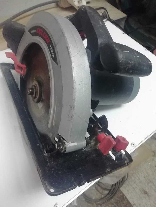 Serra circular Skil Saw 1300w