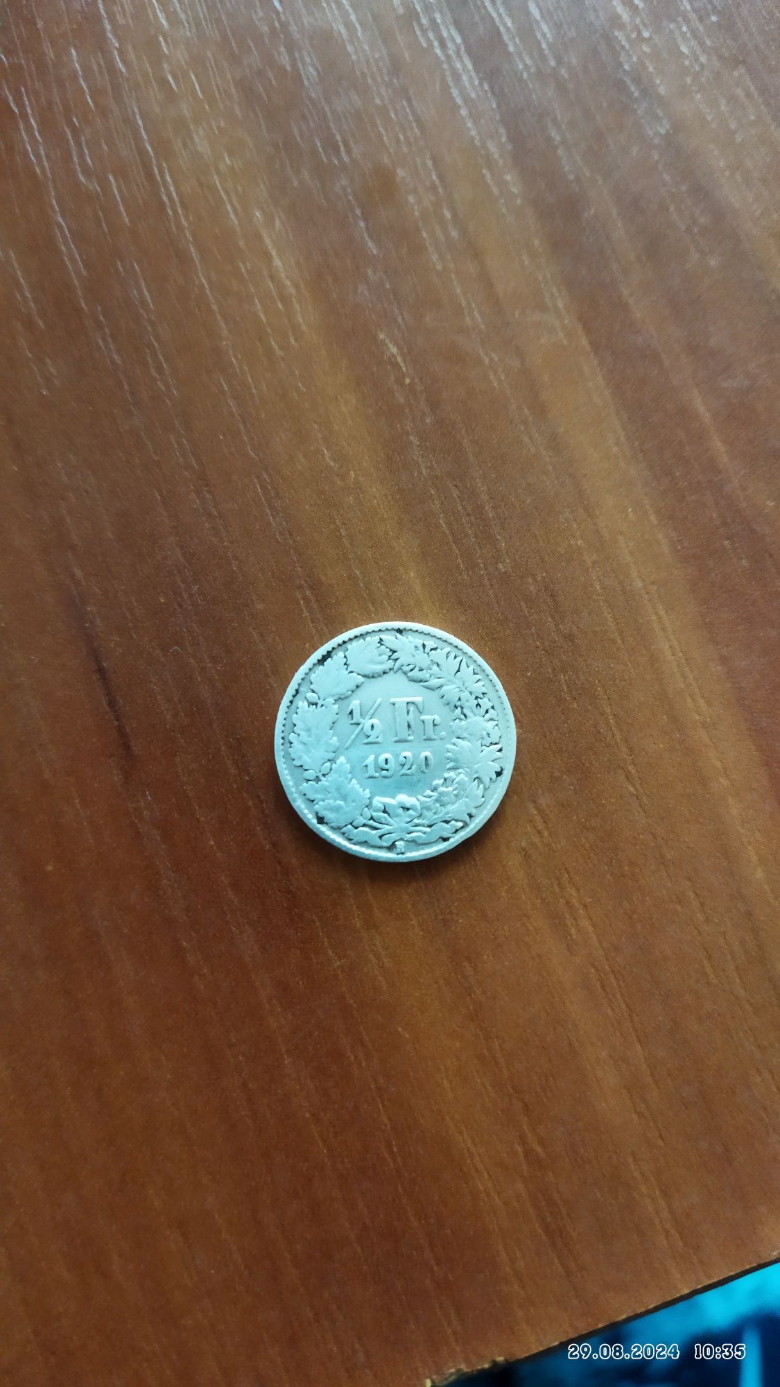 Продам 1/2 франка 1920года