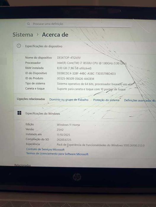 Portátil HP Windows 11 — i7, 8GB RAM — a funcionar perfeitamente!