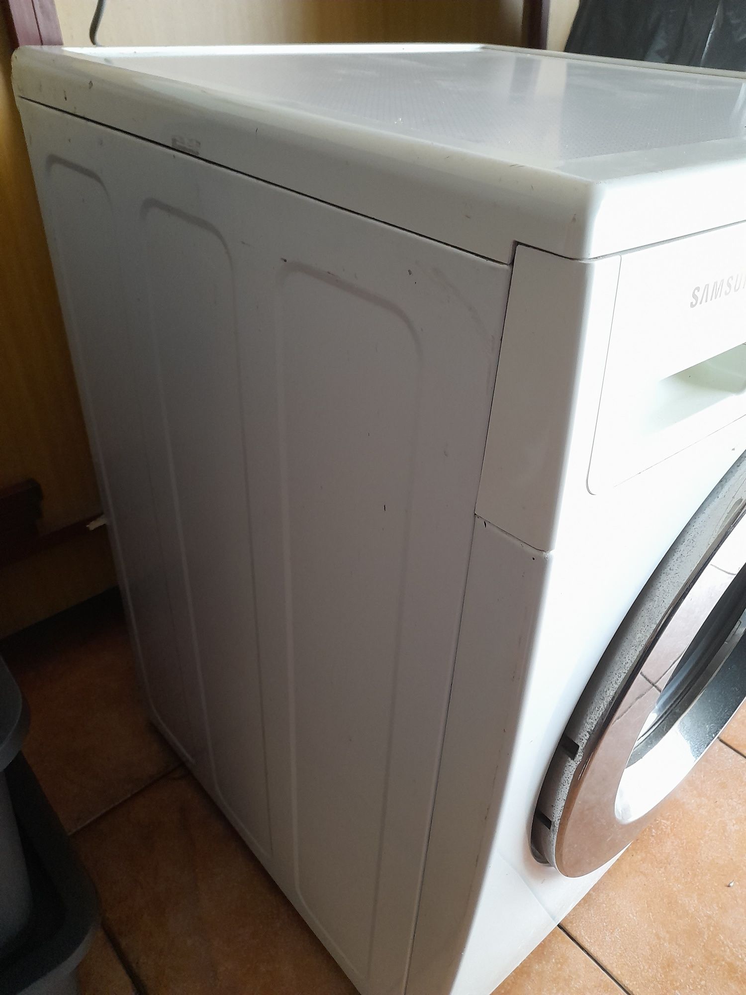 Máquina  de  lavar  roupa
