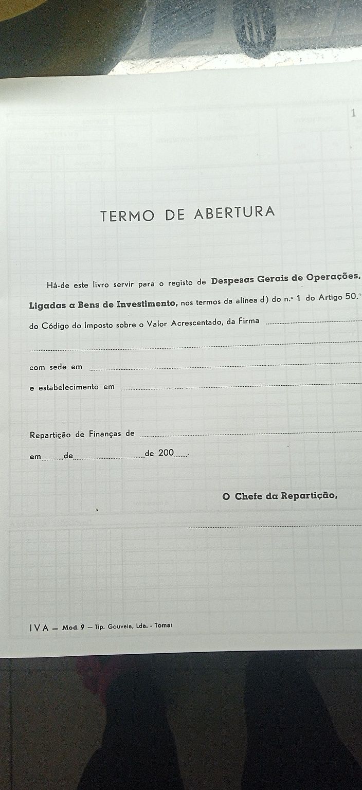 Modelo 8 e 9 IRS manual de 2000