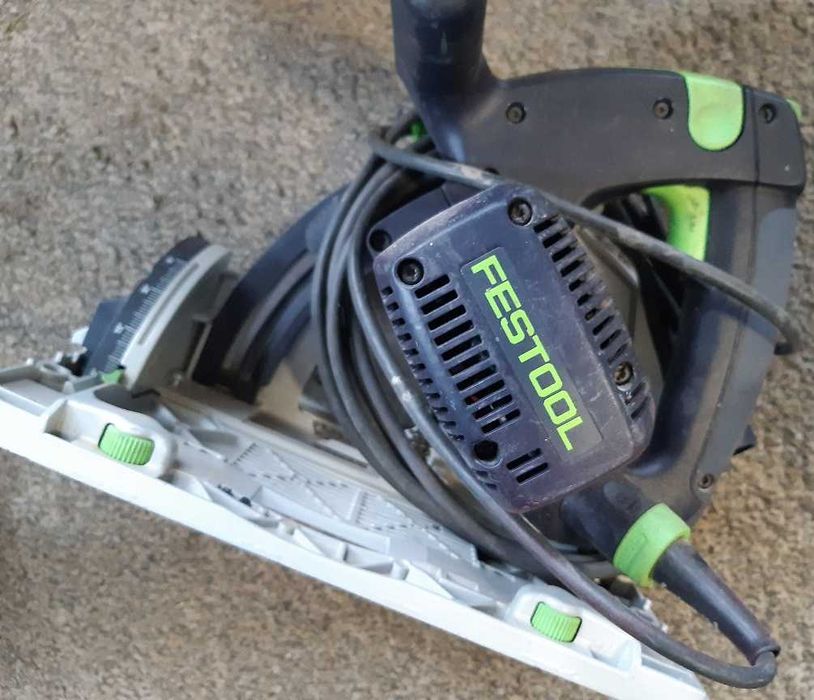 Pilarka tarczowa zagłębiarka FESTOOL TS 55 EBQ + skrzynia