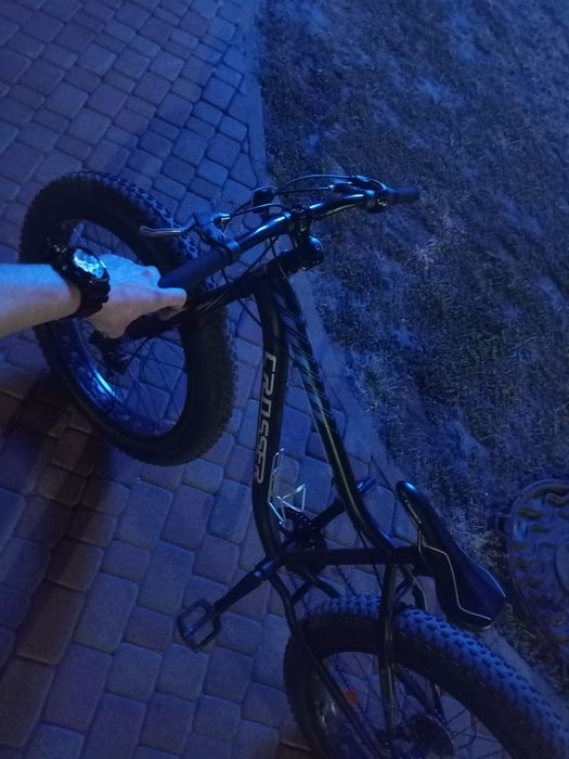 Фетбайк 26 колеса(плюс торг очень хороший)