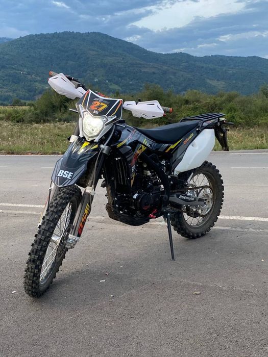 BSE j4 350cc  обмін на авто-мото