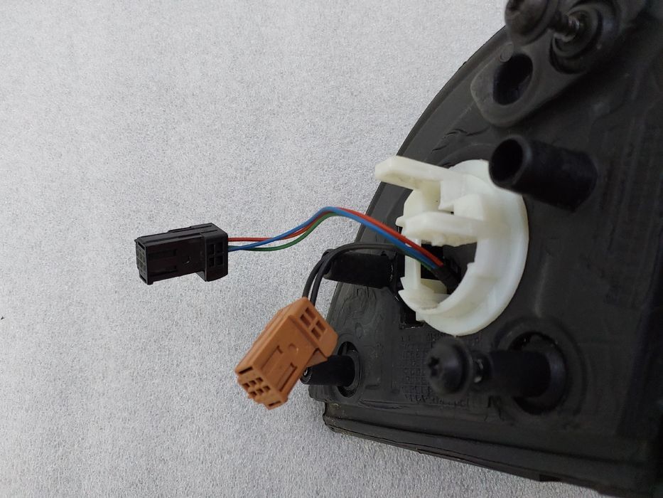 Retrovisor / espelho direito CITROËN Berlingo (B9)