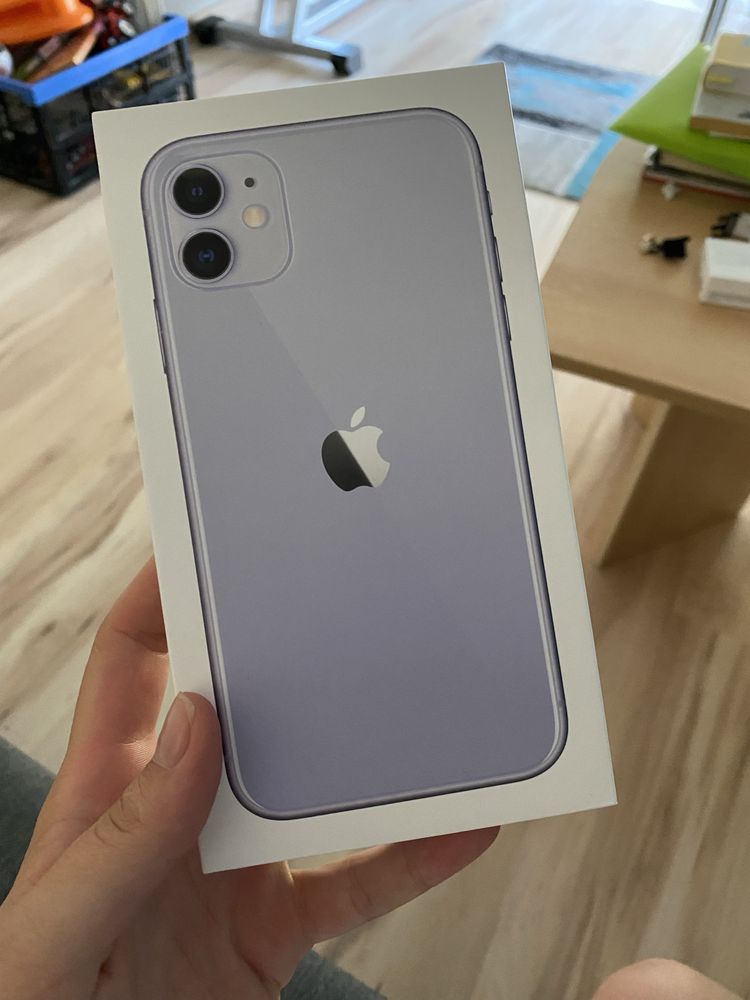 Продам Iphone 11, в хорошому стані