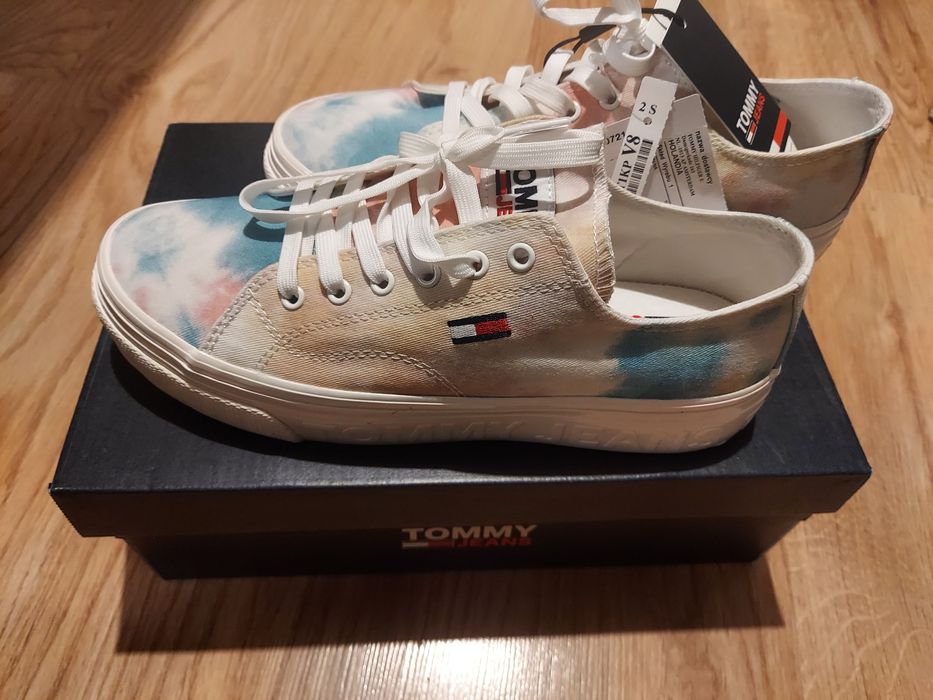 Buty  tommy Hilfiger jeans flatform print okazja super wzór! 38,39,40,