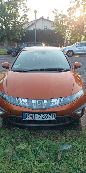 Honda Civic 1.8 UFO Sport 5D LPG  2007r. 290tys.