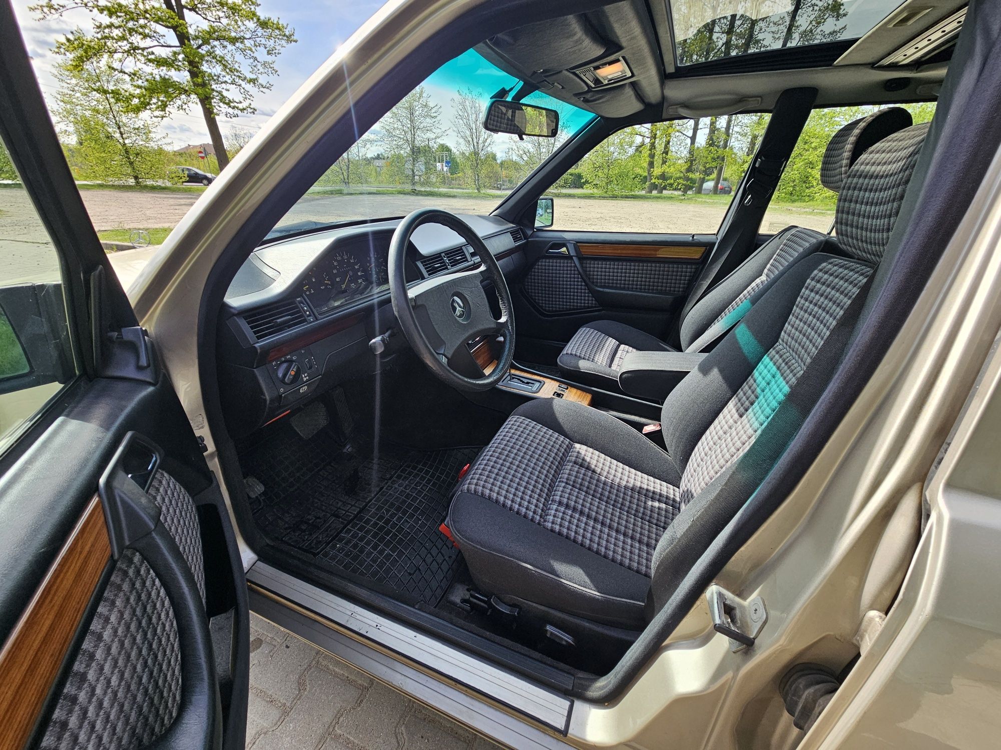 Mercedes 250 TD 2.5 diesel, 1991r. zadbany