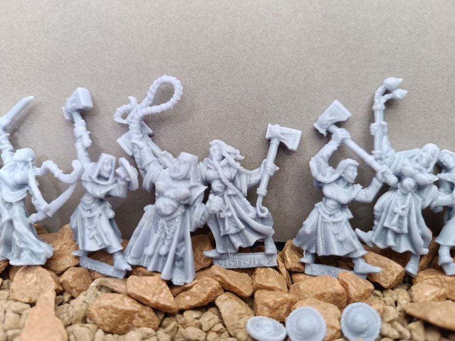 12x Figurki pasujące do gier RPG Warhammer Mordheim Sisters