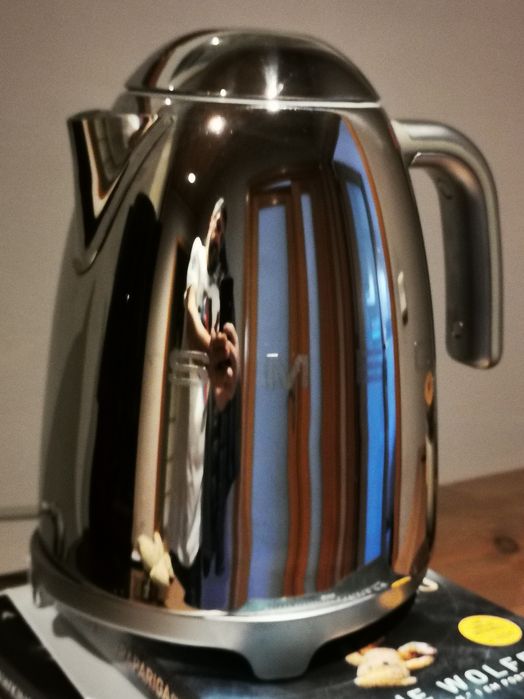 Chaleira smeg 1.7 inox espelhado