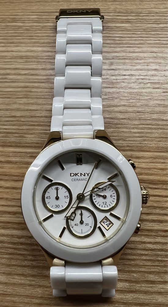 Часы женские DKNY 4913