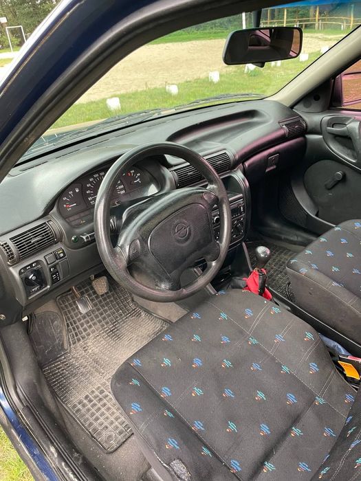 Авто продаж Опель Astra F