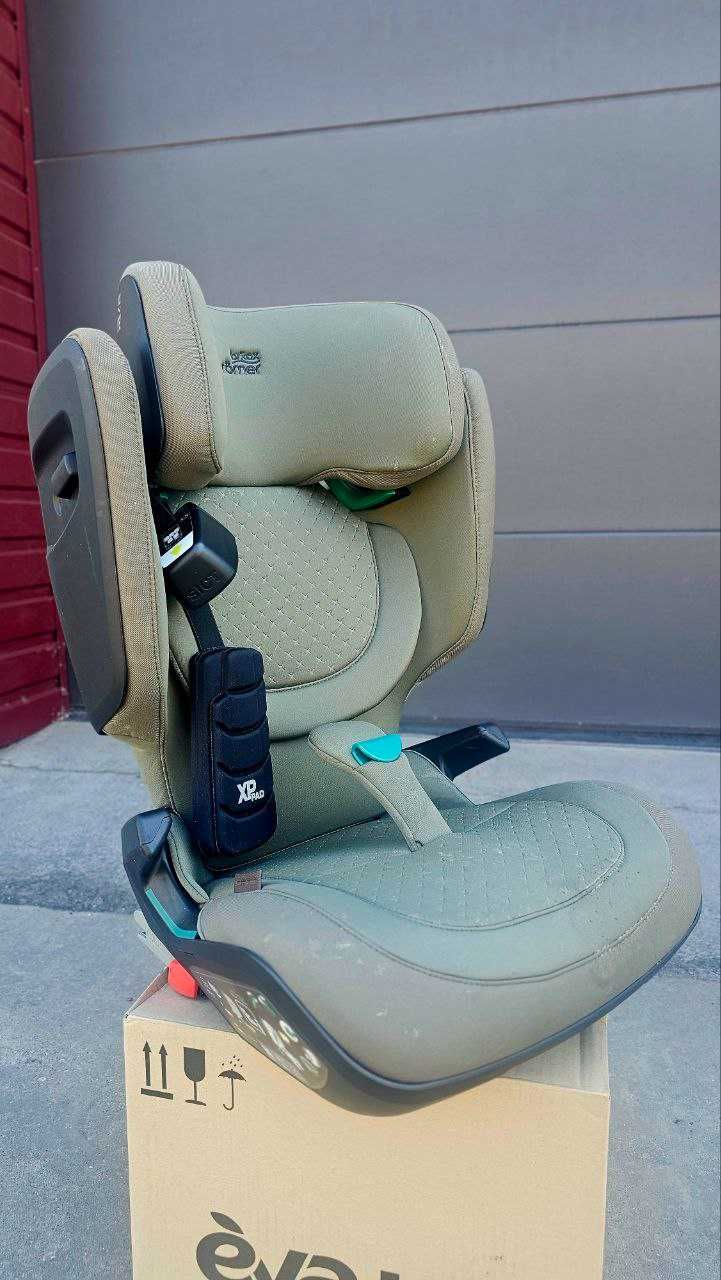 Автокрісло Britax-Romer Kidfix Pro 2025
