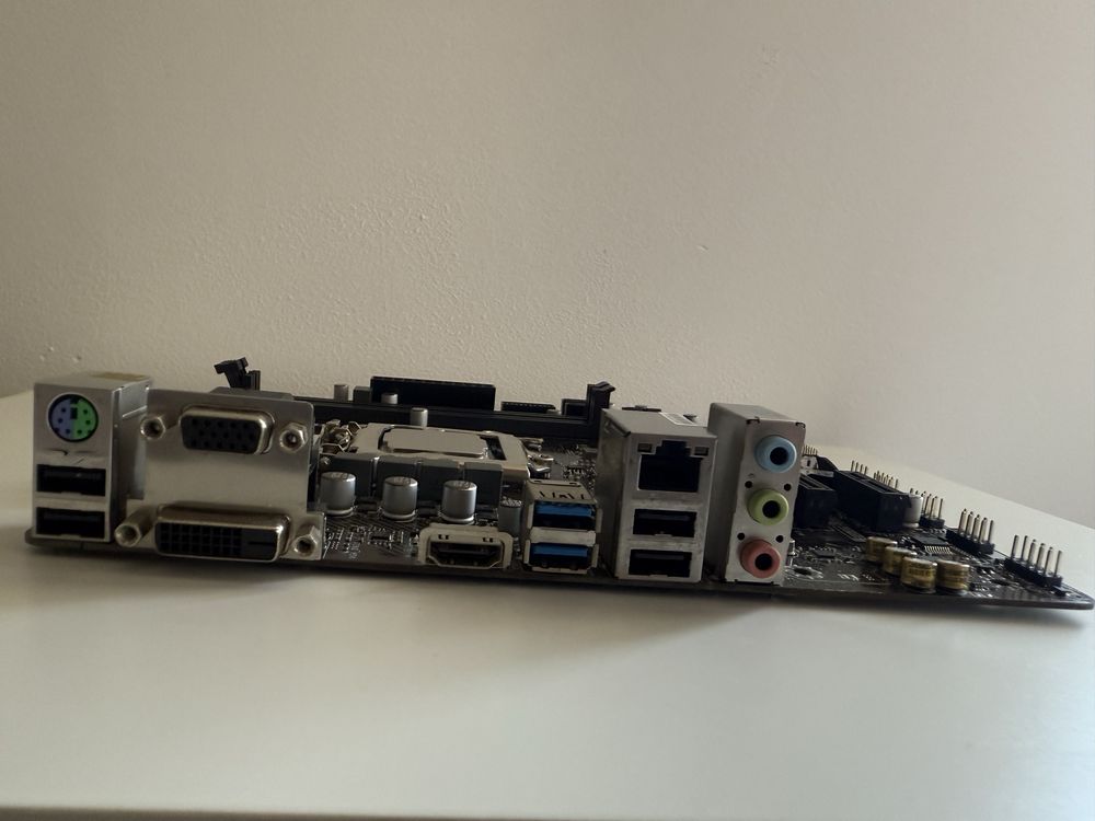 Placa mãe MSI H310M PRO-VDH com processador I5-8400