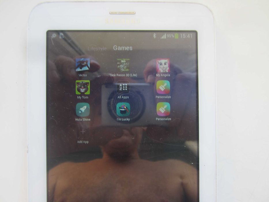 Планшет Samsung Galaxy Tab 3 Lite SM-T111 8 Гб, белый