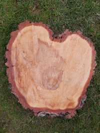 Plaster drewna w kształcie serca z brzozy