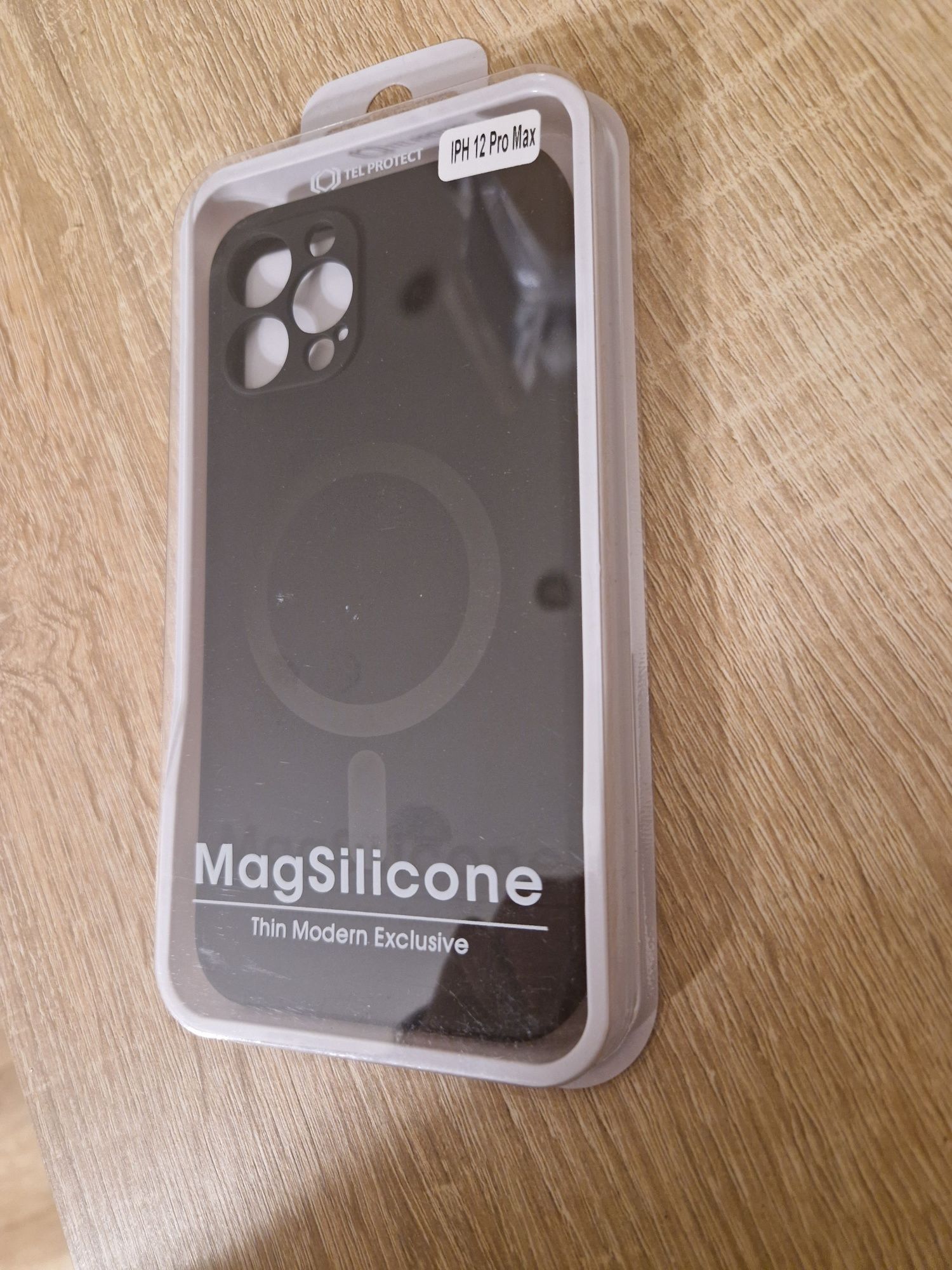 Etui TEL PROTECT MagSilicone Case do Iphone 12 Pro Max Czarny