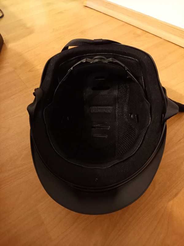 Kask jeździecki Horze Orbital z wentylacją VG1 S