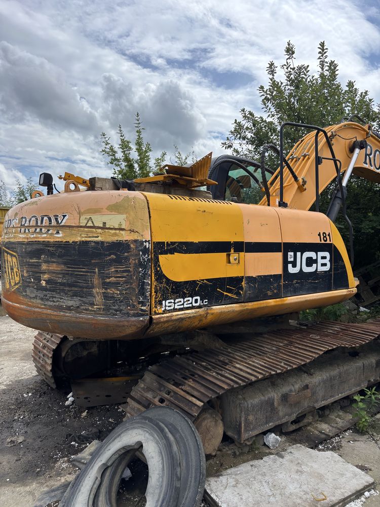Продам jcb js220