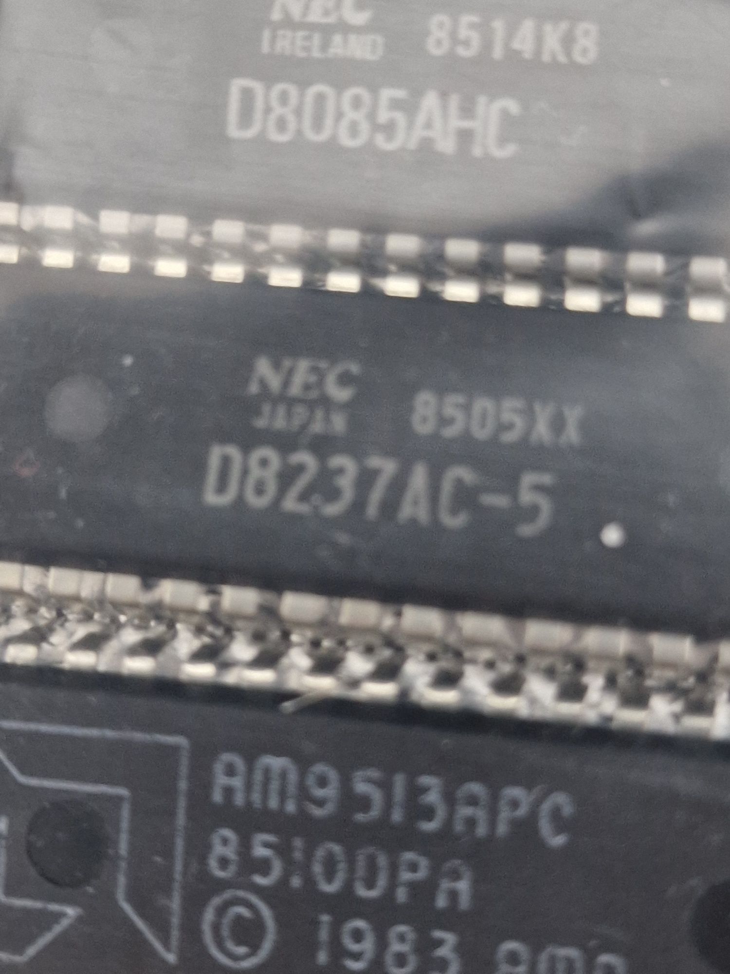 Programowalny kontroler DMA NEC D8237AC-5