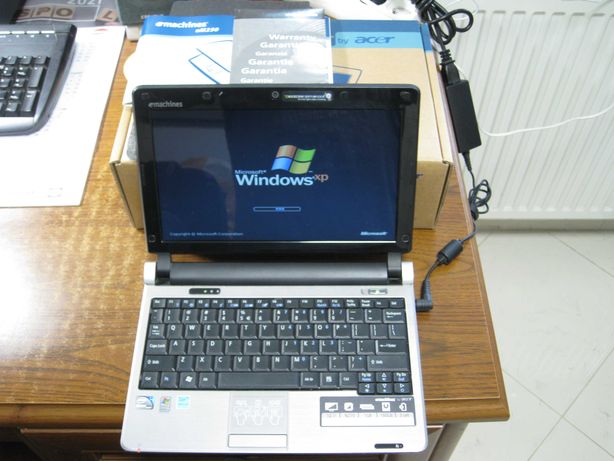Laptop EMACHINES EM250  Acer notebook stan bardzo dobry
