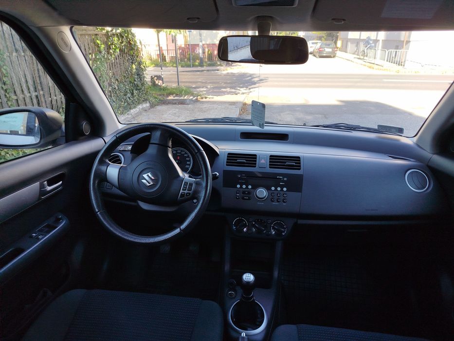 Samochód Suzuki swift