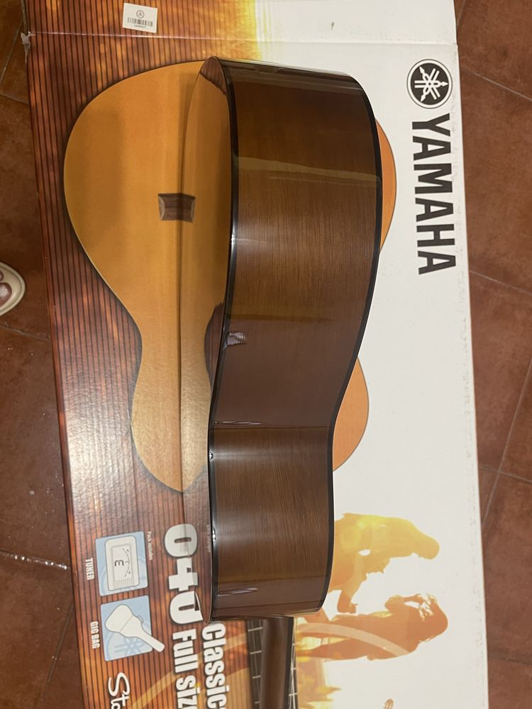 Yamaha C40 Guitarra Clássica